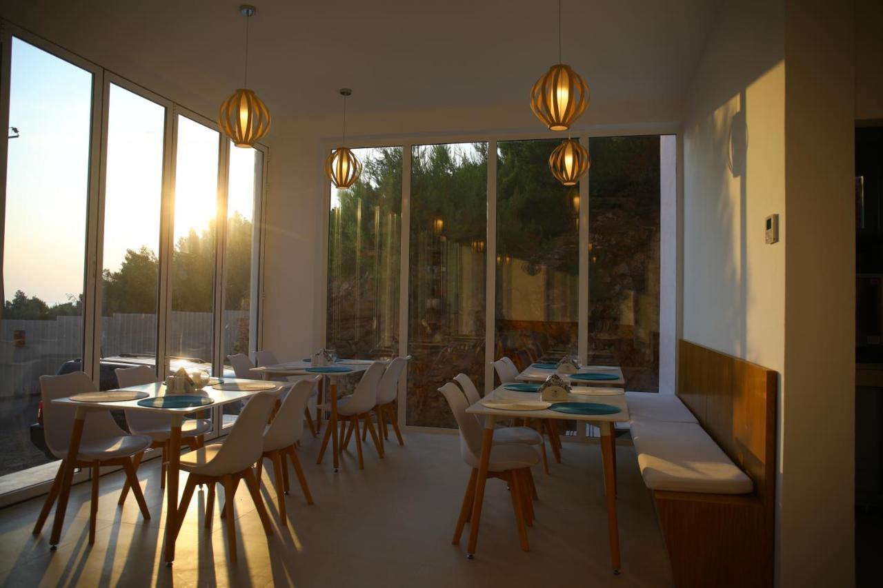 Serenity In Hotell Lezhë Eksteriør bilde